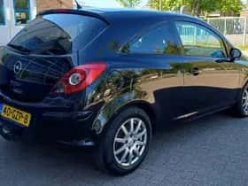 Opel Corsa (2008) thumbnail 7