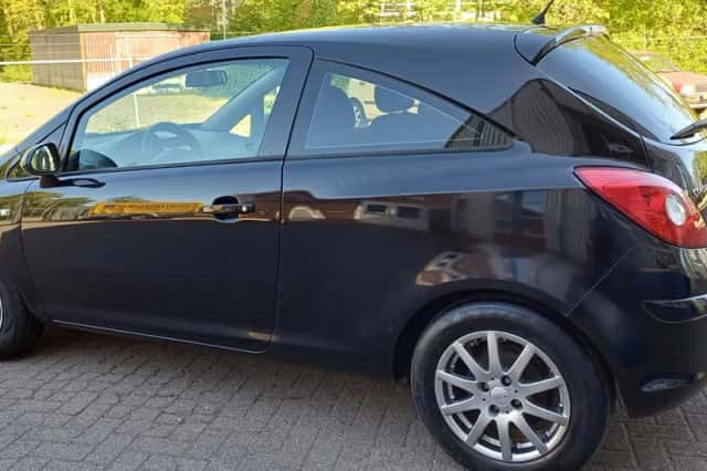 Opel Corsa (2008) thumbnail 9