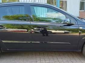 Opel Astra (2008) thumbnail 5