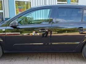 Opel Astra (2008) thumbnail 9