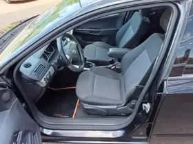 Opel Astra (2008) thumbnail 10