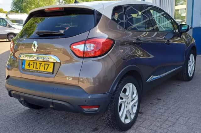 Renault Captur (2014) thumbnail 6