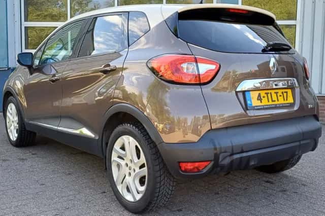 Renault Captur (2014) thumbnail 8