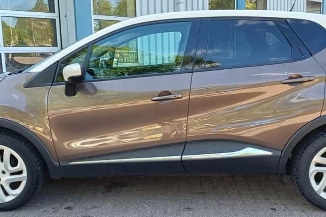 Renault Captur (2014) thumbnail 9