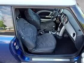 MINI Mini (2001) thumbnail 11