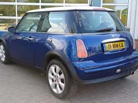 MINI Mini (2001) thumbnail 8