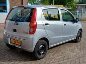 Daihatsu Cuore (2008) thumbnail 7
