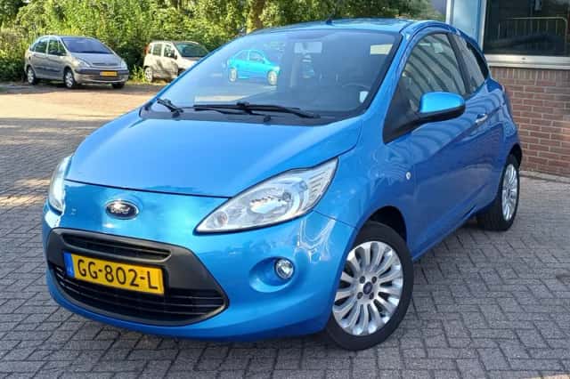 Ford Ka (2015) thumbnail 5