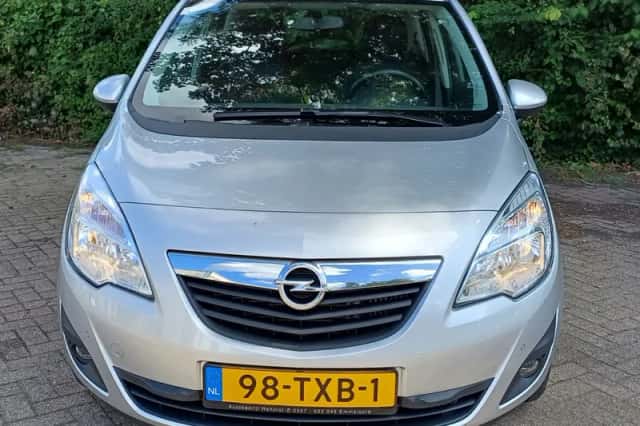 Opel Meriva (2012) thumbnail 5