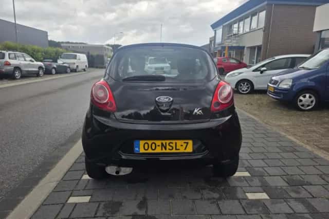Ford Ka (2010) thumbnail 6