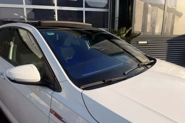 Volkswagen Polo (2019) thumbnail 5