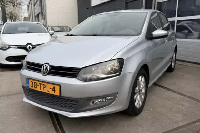 Volkswagen Polo (2012) thumbnail 5