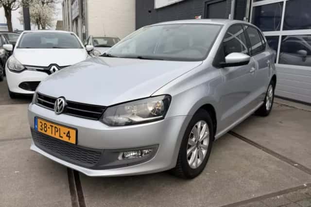 Volkswagen Polo (2012) thumbnail 6