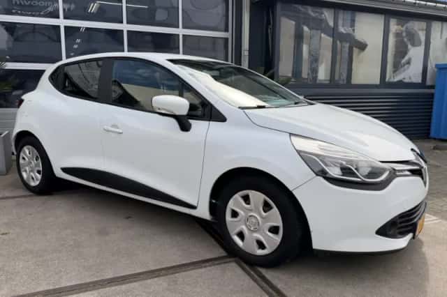 Renault Clio (2014) thumbnail 5