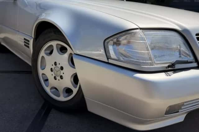 Mercedes-Benz SL-Klasse (1994) thumbnail 5