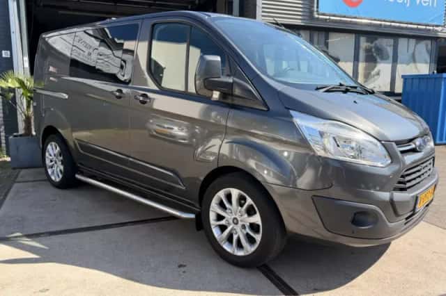 Ford Transit Custom (2016) thumbnail 5