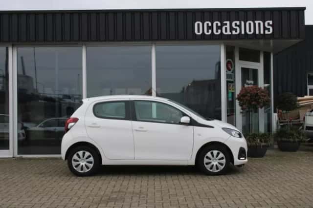 Peugeot 108 (2020) thumbnail 2