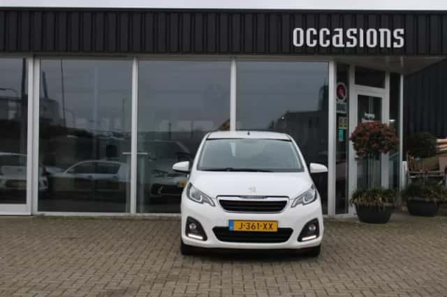 Peugeot 108 (2020) thumbnail 3