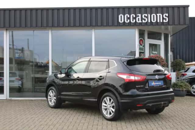 Nissan Qashqai (2017) thumbnail 6