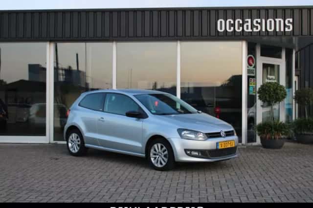 Volkswagen Polo (2011) thumbnail 1