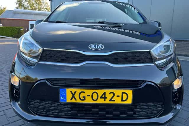 Kia Picanto (2018) thumbnail 4