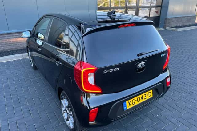 Kia Picanto (2018) thumbnail 6