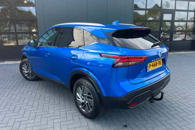 Nissan Qashqai (2022) thumbnail 2