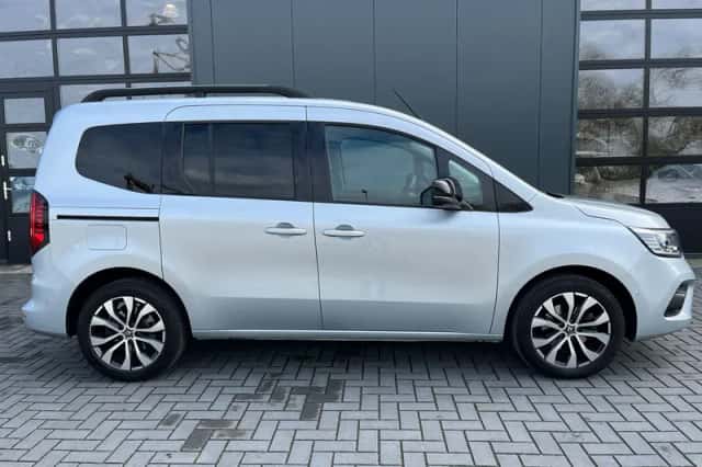Renault Kangoo (2023) thumbnail 4