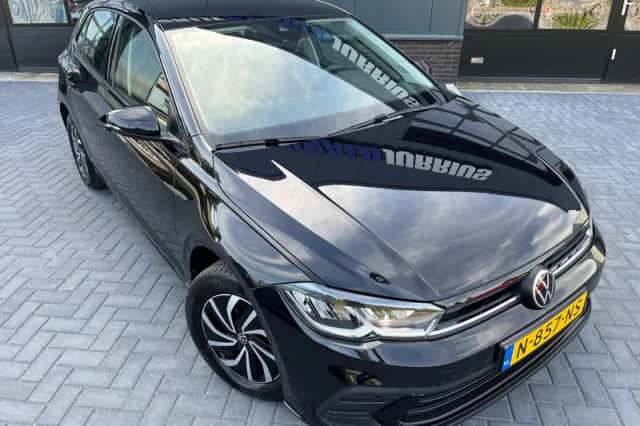 Volkswagen Polo (2021) thumbnail 3
