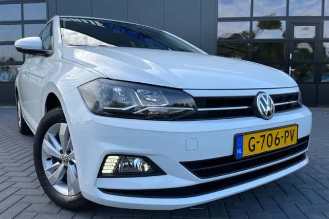 Volkswagen Polo (2019) thumbnail 3