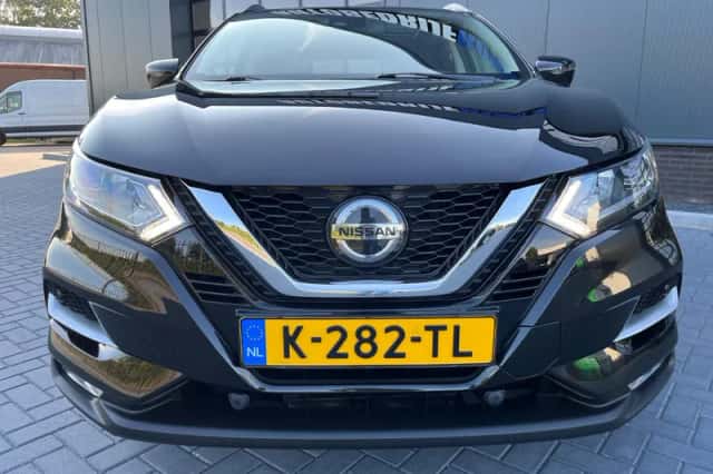 Nissan Qashqai (2021) thumbnail 6