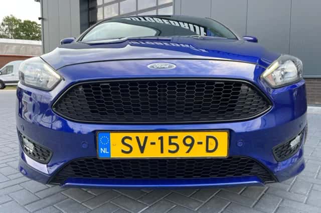 Ford Focus (2018) thumbnail 6