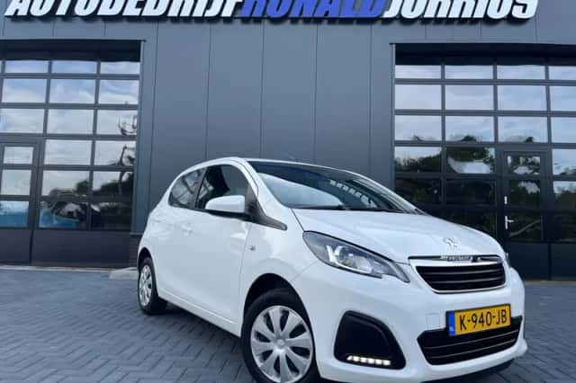 Peugeot 108 (2021) thumbnail 1