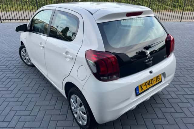 Peugeot 108 (2021) thumbnail 4
