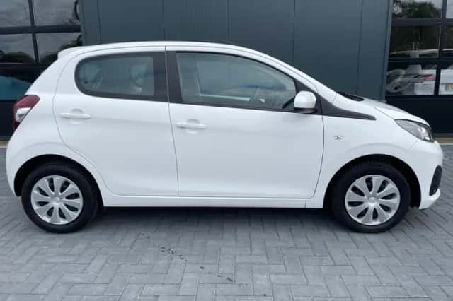 Peugeot 108 (2021) thumbnail 6