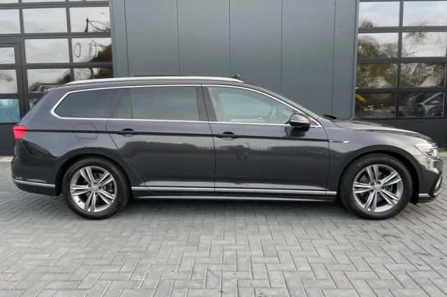 Volkswagen Passat (2020) thumbnail 6