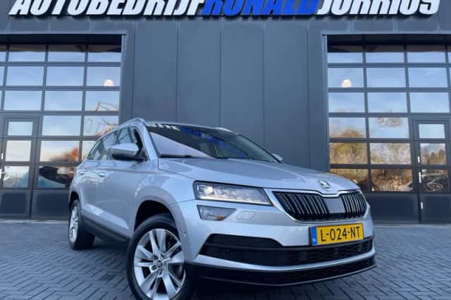 Škoda Karoq (2021) thumbnail 1