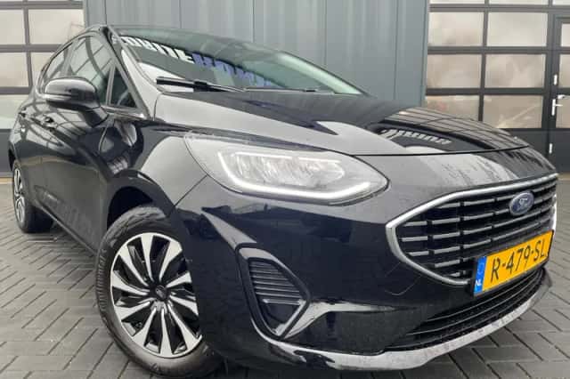 Ford Fiesta (2022) thumbnail 2