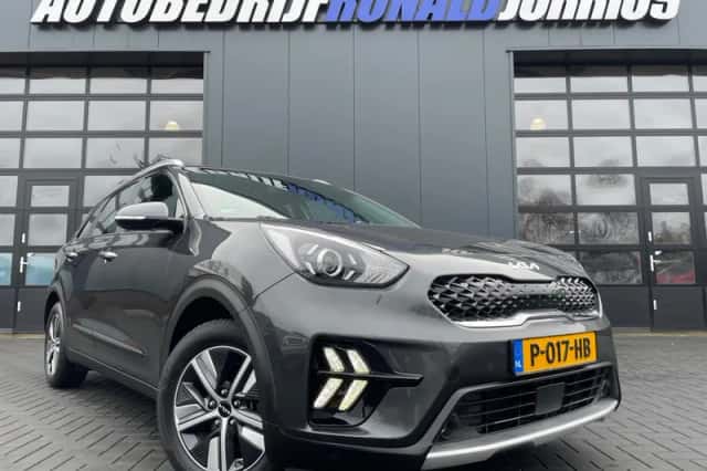 Kia Niro (2022) thumbnail 1