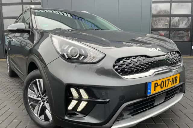 Kia Niro (2022) thumbnail 4