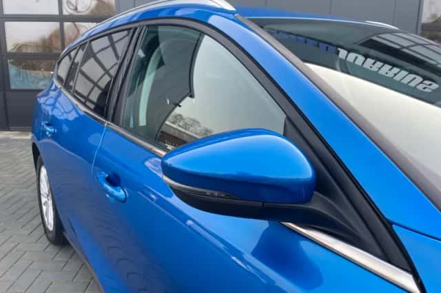 Ford Focus (2021) thumbnail 6