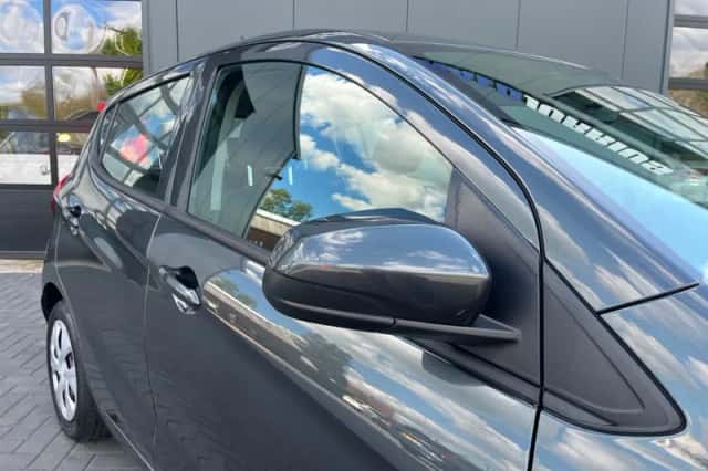 Opel Karl (2019) thumbnail 6