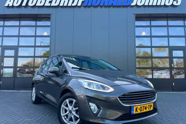 Ford Fiesta (2021) thumbnail 1