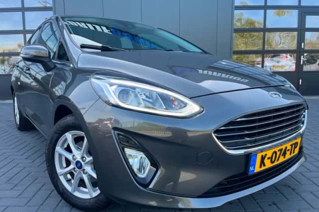 Ford Fiesta (2021) thumbnail 4