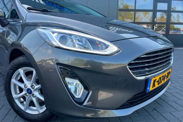 Ford Fiesta (2021) thumbnail 5
