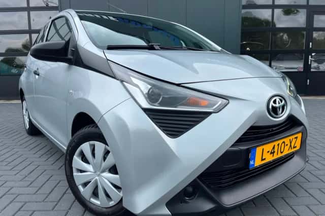 Toyota Aygo (2021) thumbnail 4