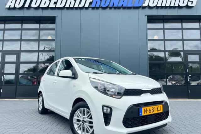 Kia Picanto (2021) thumbnail 1