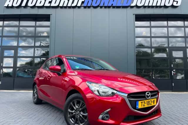 Mazda 2 (2018) thumbnail 1