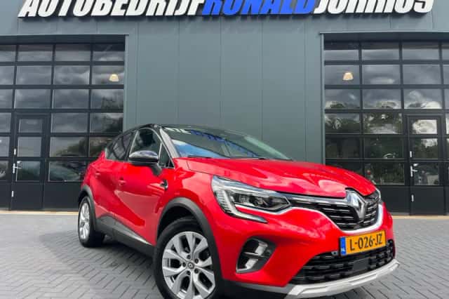 Renault Captur (2021) thumbnail 1
