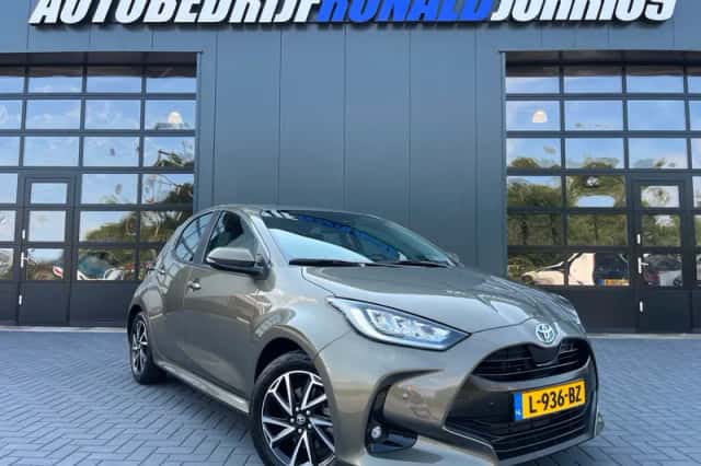 Toyota Yaris (2021) thumbnail 1